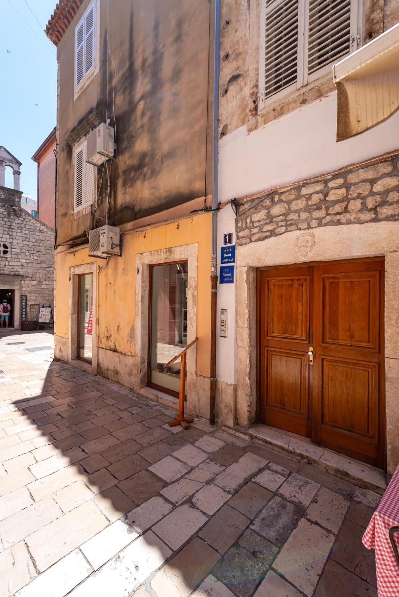 Apartmán Timeless Antique Old Town With Terrace Zadar Exteriér fotografie